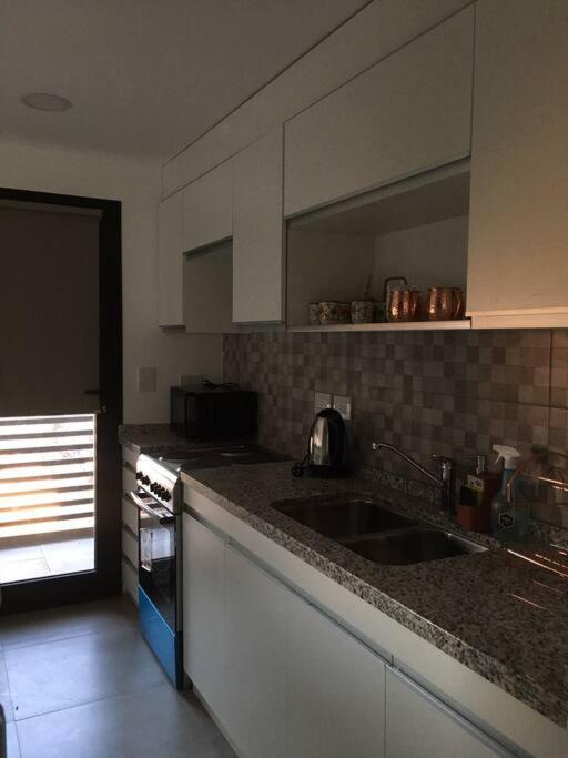 Excelente Departamento En Pleno Centro Apartamento *